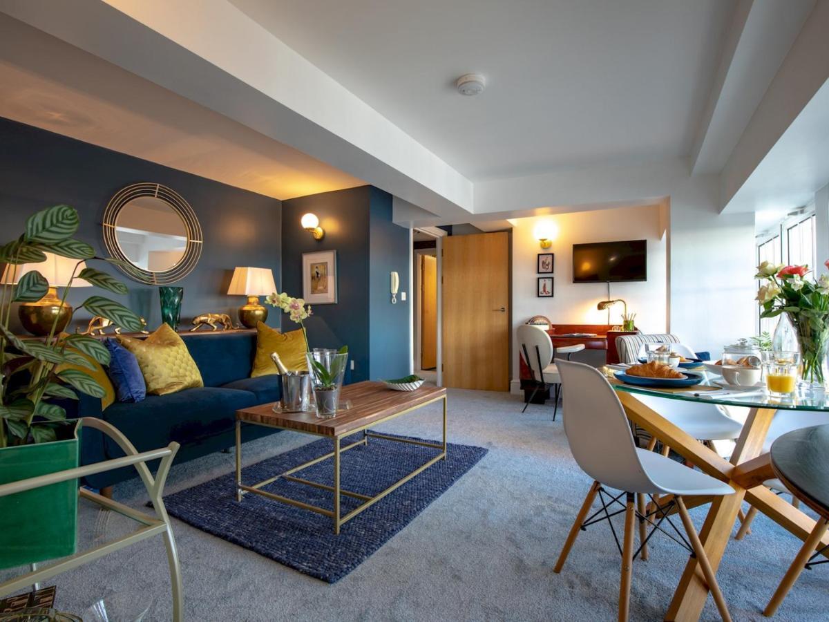 Pass The Keys Art Deco Inspired Apartment With Roof Top Views 什鲁斯伯里 外观 照片